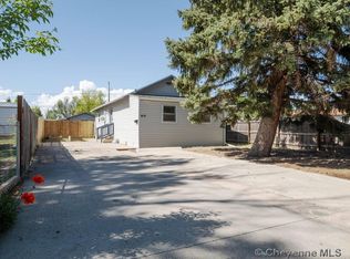 810 E 6th St, Cheyenne, WY 82007