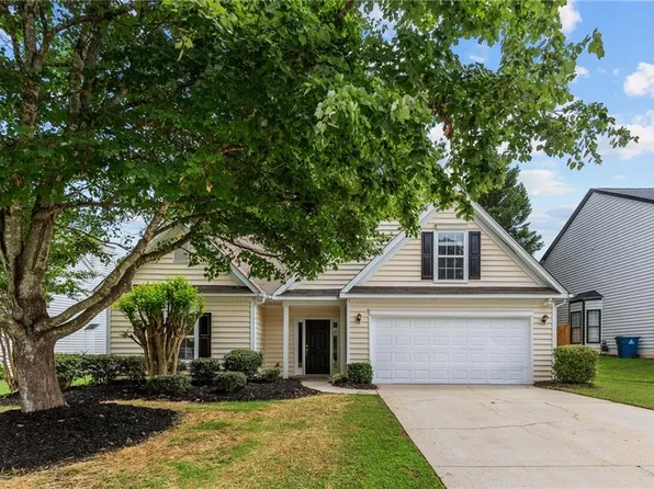 76 Daisy Meadow Trl, Lawrenceville, GA 30044