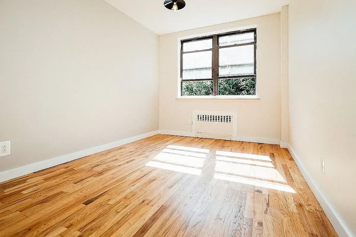 104 Washington Avenue — Photo 4