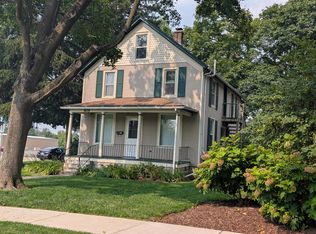 505 N Ellsworth St #1, Naperville, IL 60563