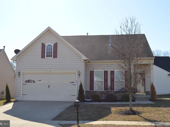 53 Woodfield Cir, Pemberton, NJ 08068