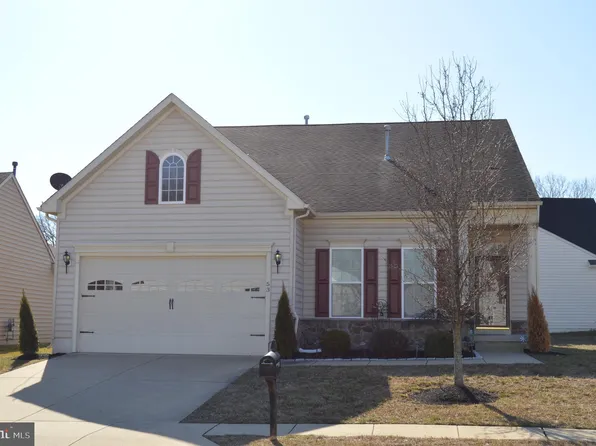 53 Woodfield Cir, Pemberton, NJ 08068