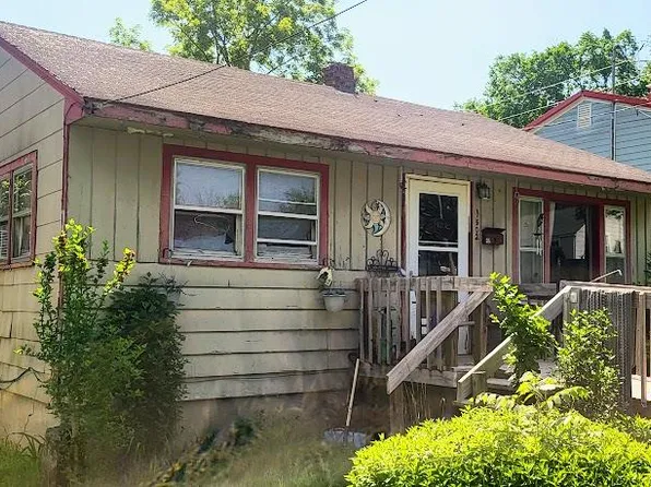 1502 Martin St, Rolla, MO 65401