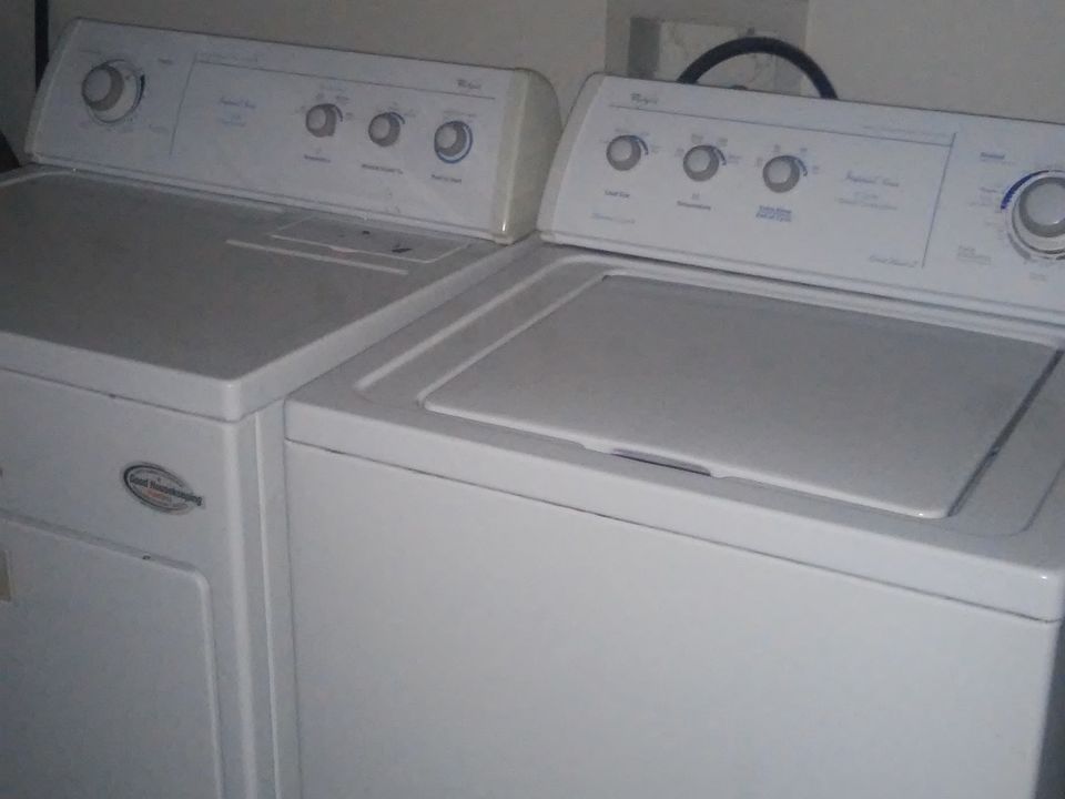 Washer & Dryer