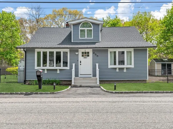 466 Long Island Avenue, Medford, NY 11763