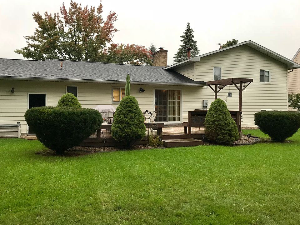 2nd image of 1304 E Preston Rd