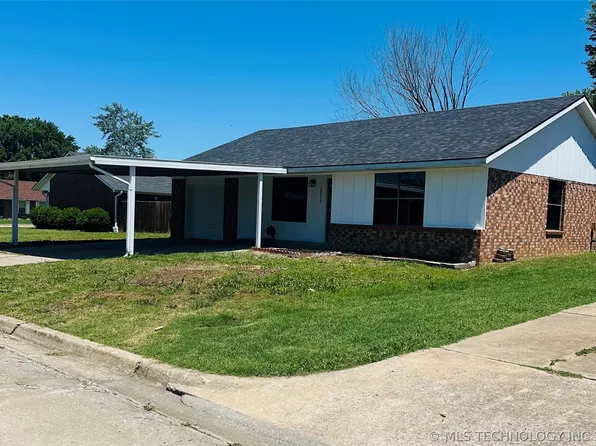 2028 N 12th St, McAlester, OK 74501