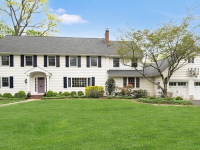 61 California St, Ridgewood, NJ, 07450