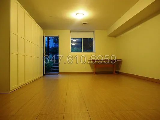 Rented by Next Door Realty NYC | media 9