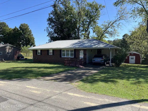 310 Belair Dr, Greenfield, TN 38230