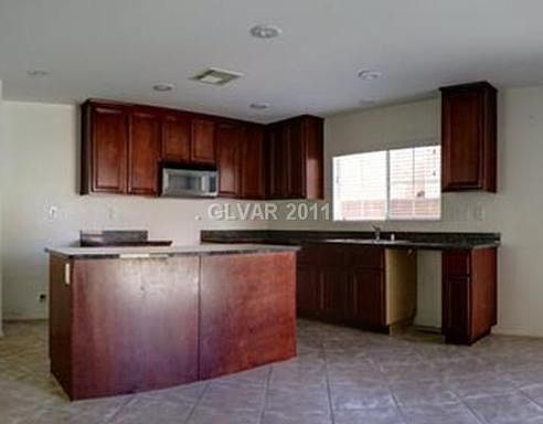 2nd image of 11169 Saddle Iron St