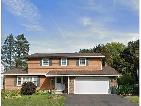 232 Marsh Dr, Syracuse, NY 13214