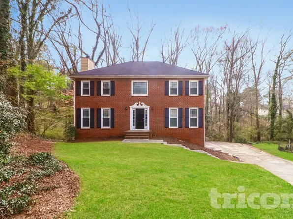 215 Comstock Ct, Lawrenceville, GA 30044