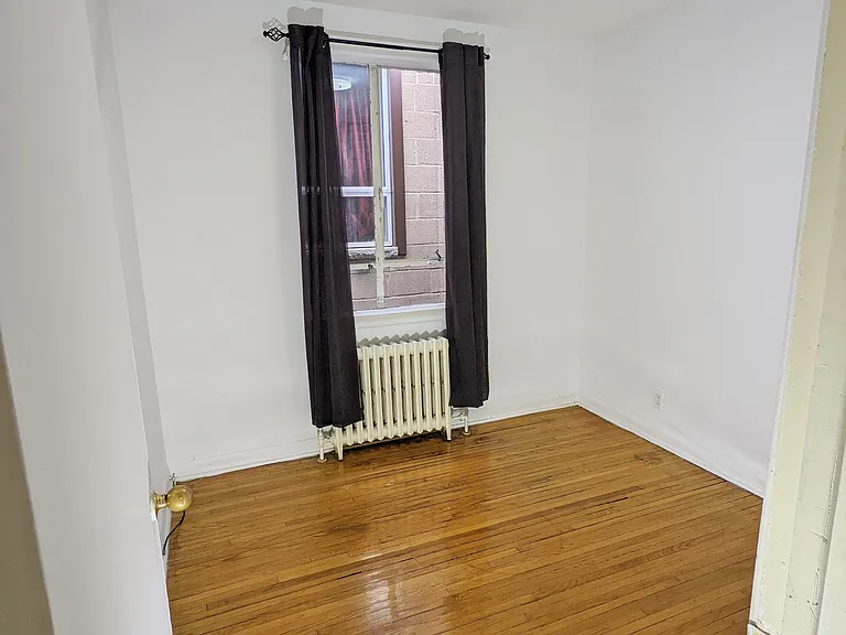 1476 Eglinton Ave W #2 — Photo 9