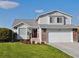 3176 W 9610 S, South Jordan, UT 84095