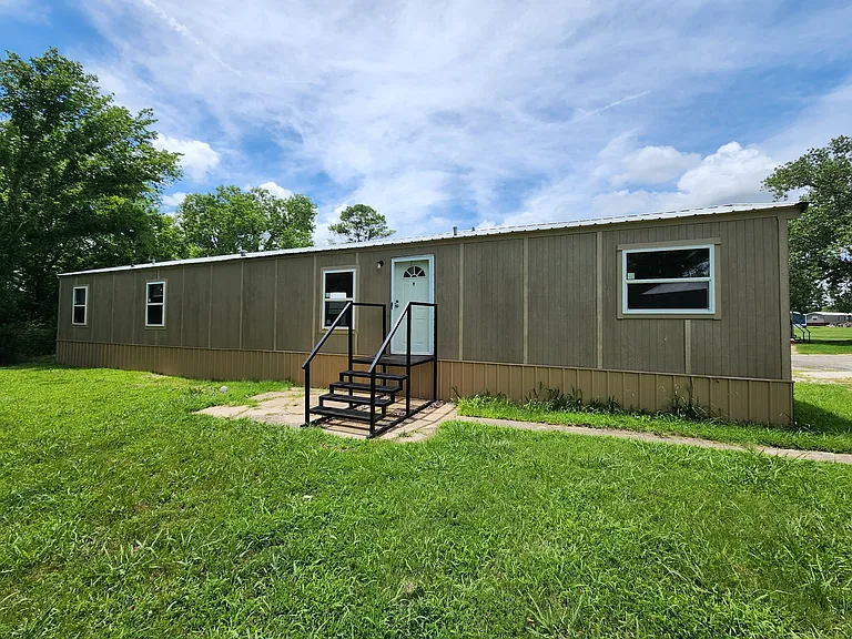 16339 County Road 1526garden Oaks #121 — Photo 1