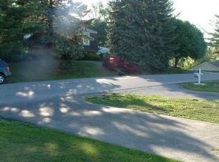 530 Reading Rd, Christiansburg, VA 24073