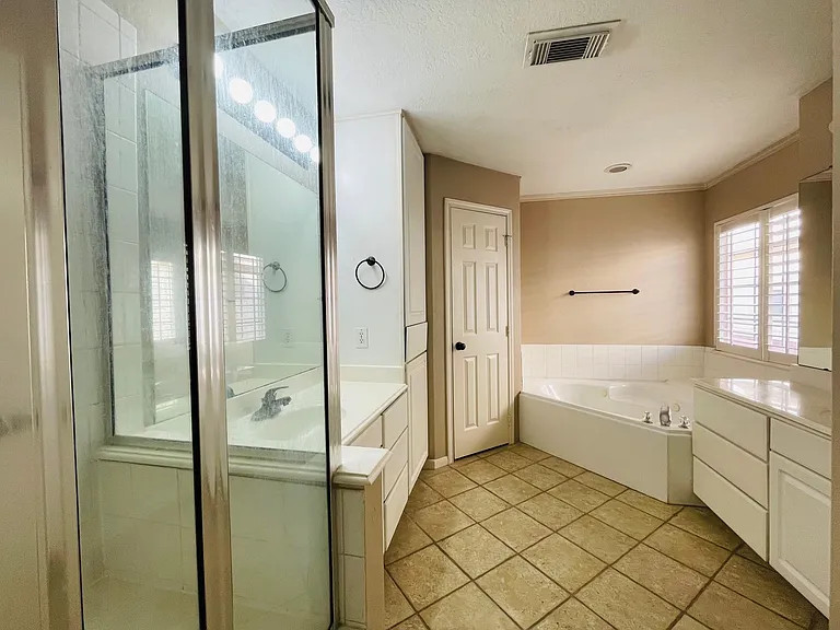 2710 Grants Lake Blvd #G1 — Photo 9