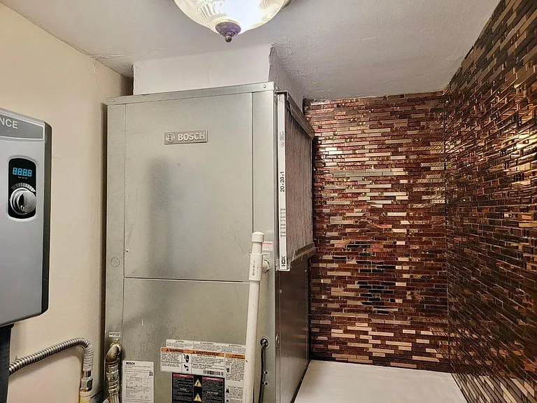 608 NW 13th St — Photo 27