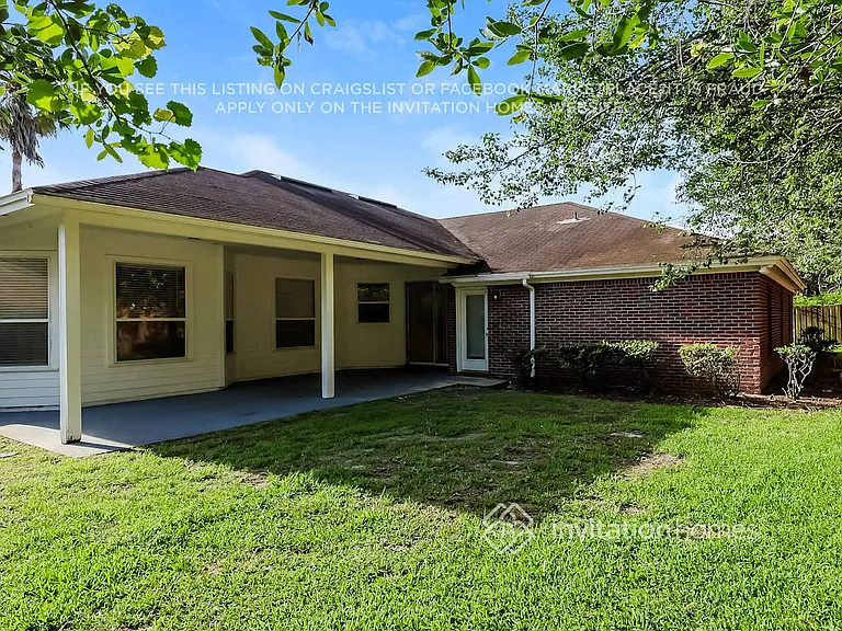 11836 Lake Fern Dr — Photo 15