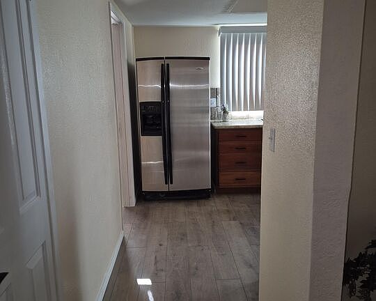 5th image of 15198 Temecula Rd