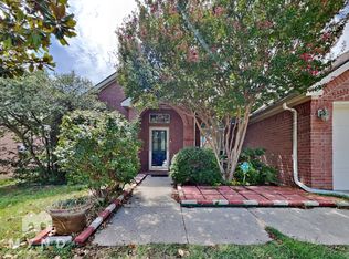 8349 Everglades Cir, Fort Worth, TX 76137