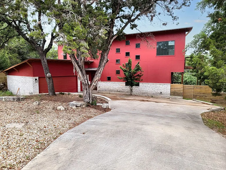 325 Southwind Rd — Photo 36
