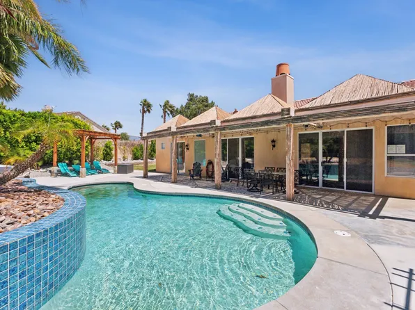 3450 E Circulo San Sorrento Rd, Palm Springs, CA 92262