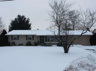 3015 John Glenn Dr, Jackson, MI 49201