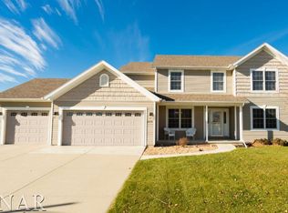 2712 Kaisner Dr, Bloomington, IL