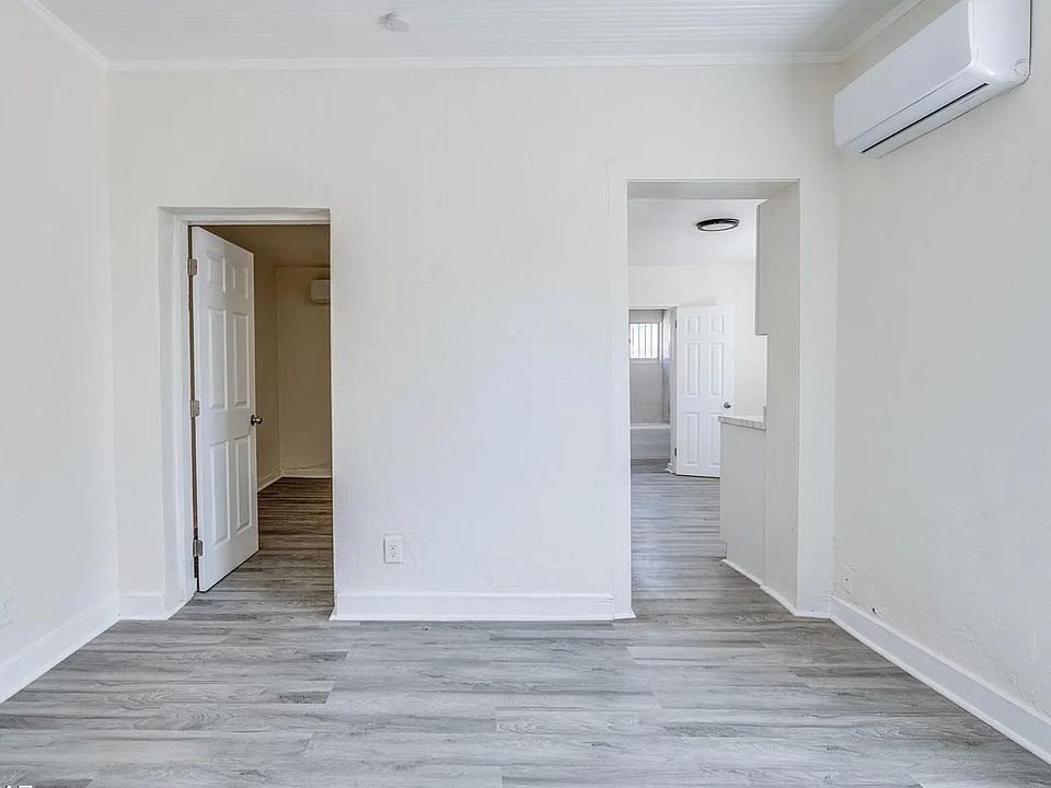 1st image of 932 N Anita Ave