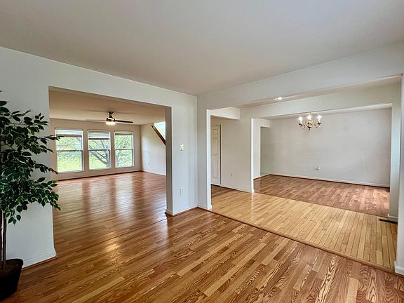 5th image of 188 Birchwood Trail Dr