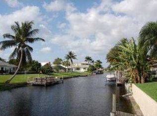 802 SW 34th Ave, Boynton Beach, FL 33435