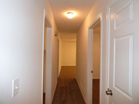 5th image of 4451 Colony East Dr