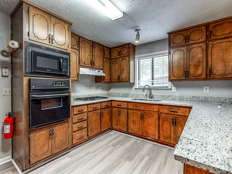 Floor 2- Kitchen