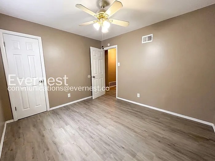 4001 Cranberry Ln — Photo 9