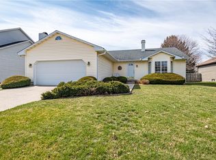 4641 Cresthaven Ln, Decatur, IL 62526