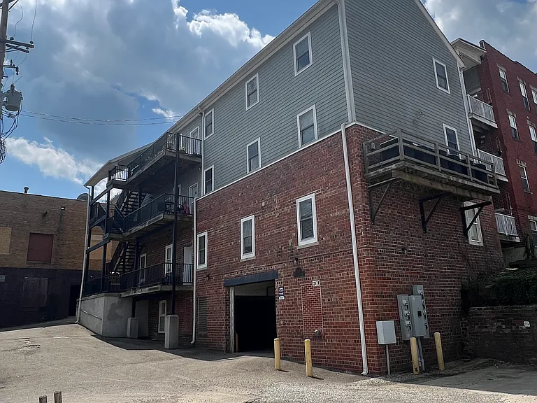 16 N Congress St #102 — Photo 15
