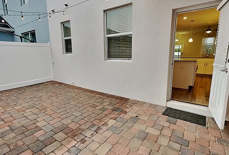 11713 Fiction Ave — Photo 23