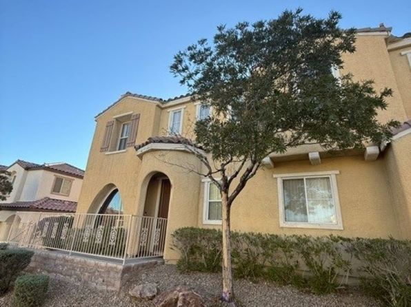 12073 Cardinal Climber Ct