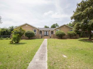 320 Folkstone Rd, Columbia, SC 29223