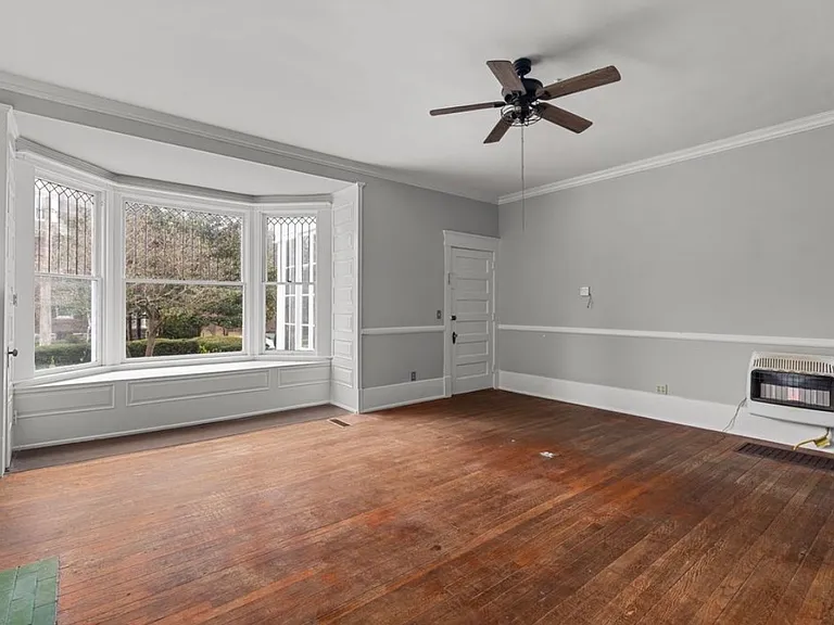 514 Wapping St #A — Photo 2
