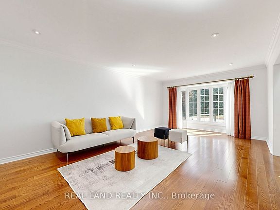 4th image of 22 Ardwold Gate