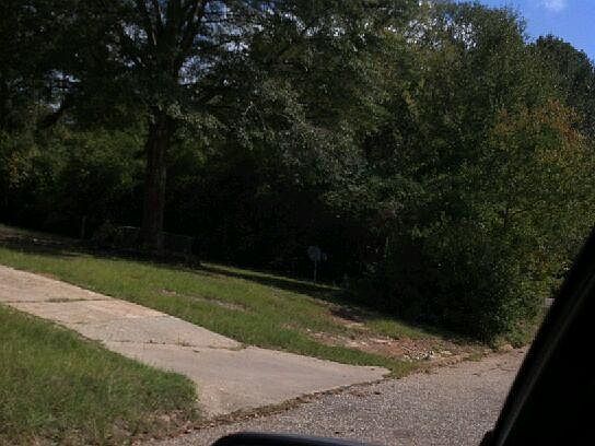 1st image of 144 Myrtlewood Dr