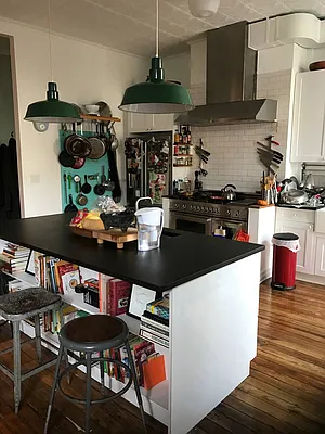 Rented by Sidewalk Realty LLC | media 27