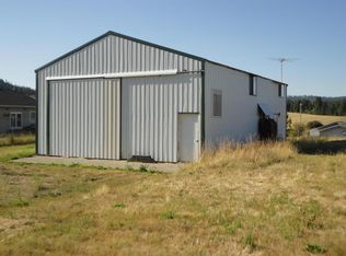 112 8th St, Plummer, ID 83851