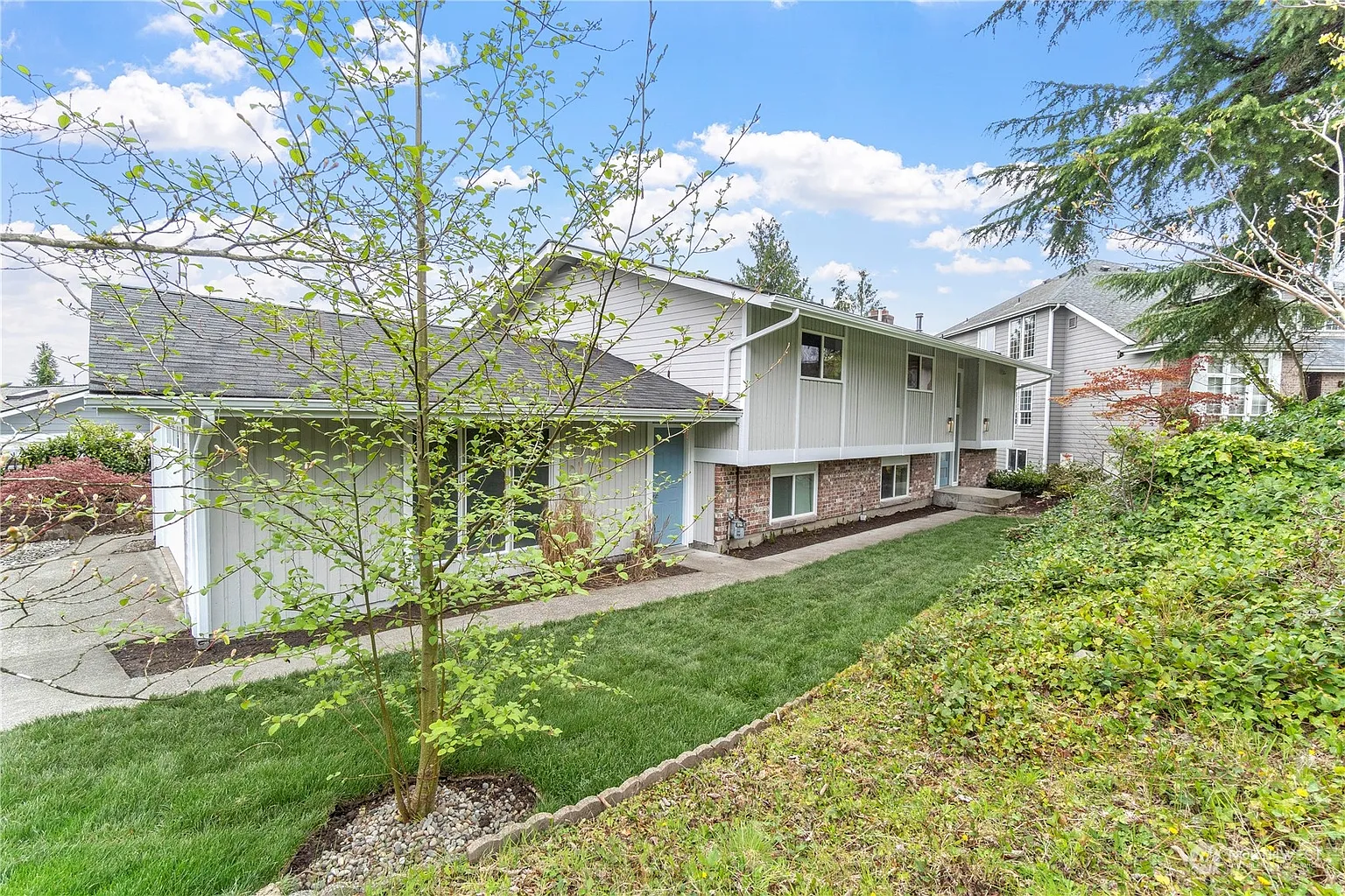 2830 Larlin Drive photo 1