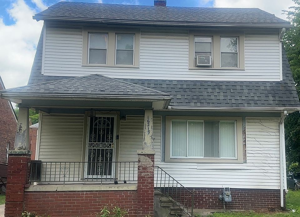 1st image of 16219 Inverness St