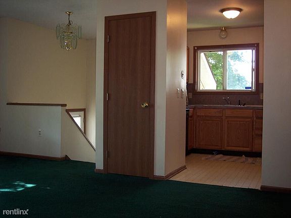 4th image of 224 Straight Ave NW