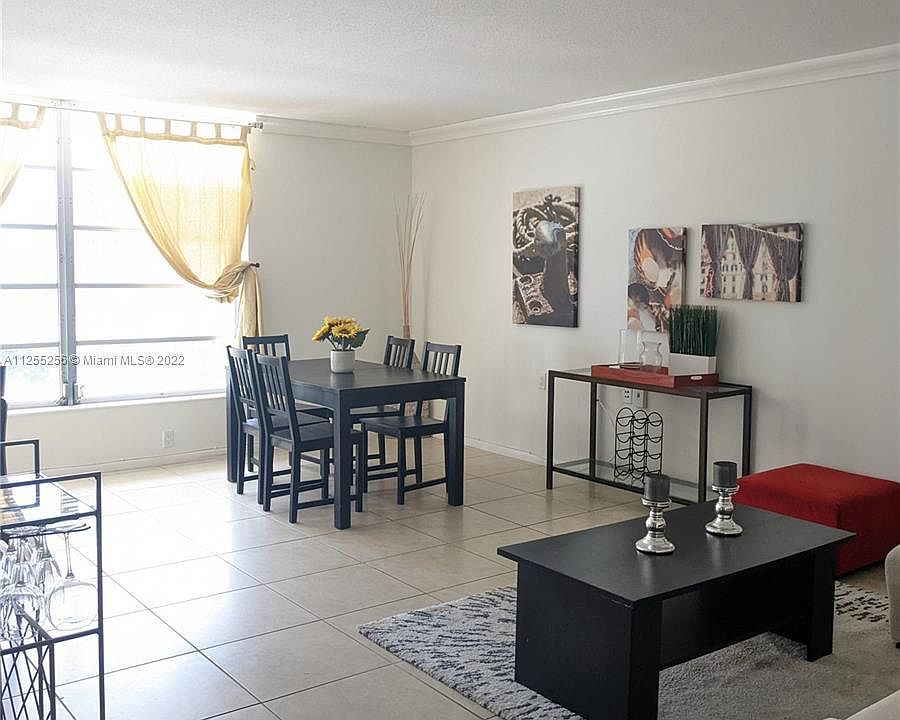 1st image of 1750 NE 115th St #605A